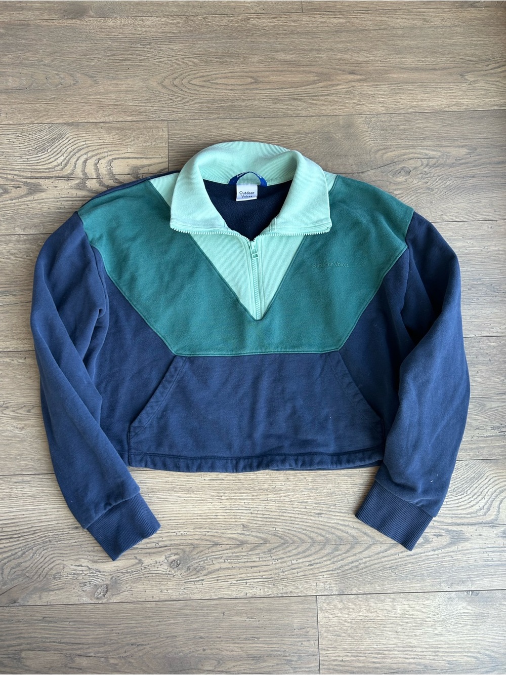 Outdoor Voices Colorblock Quarter-Zip Pullover Sweatshirt - Navy & Green